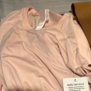 New Lululemon Swiftly Tech LS 2.0 - Size 12